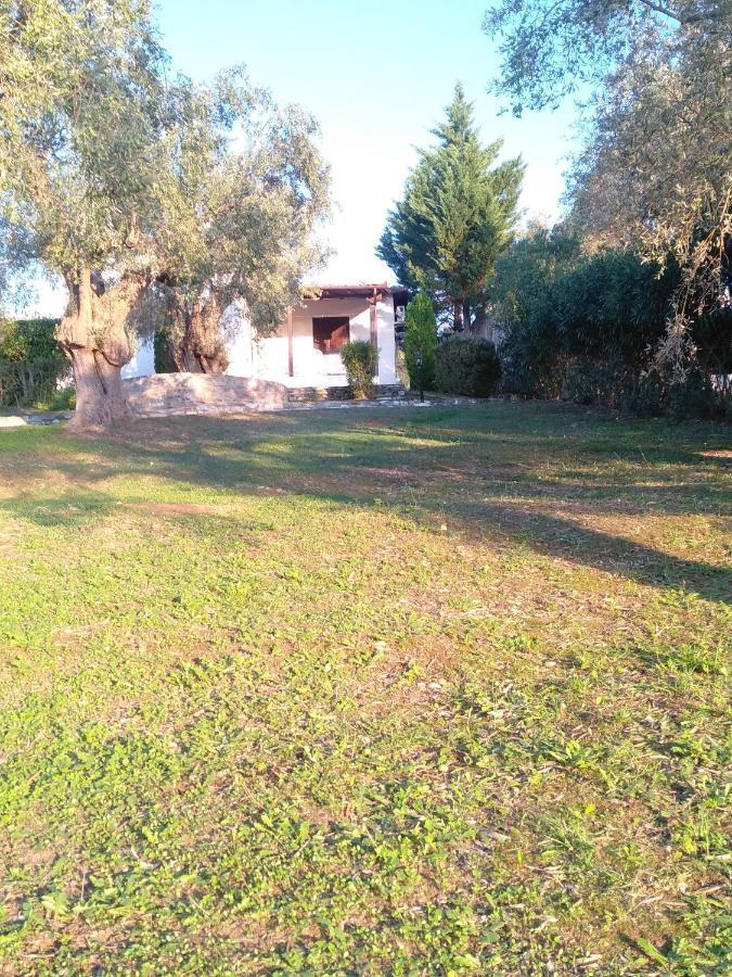 Villa Saint Andrews Bay Milína Exterior foto